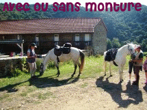 cavaliers et chevaux dans chambres d'hôtes dans le Puy de dôme