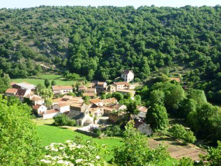 Bousselargues : vue du Hameau en arrivant de Blesle