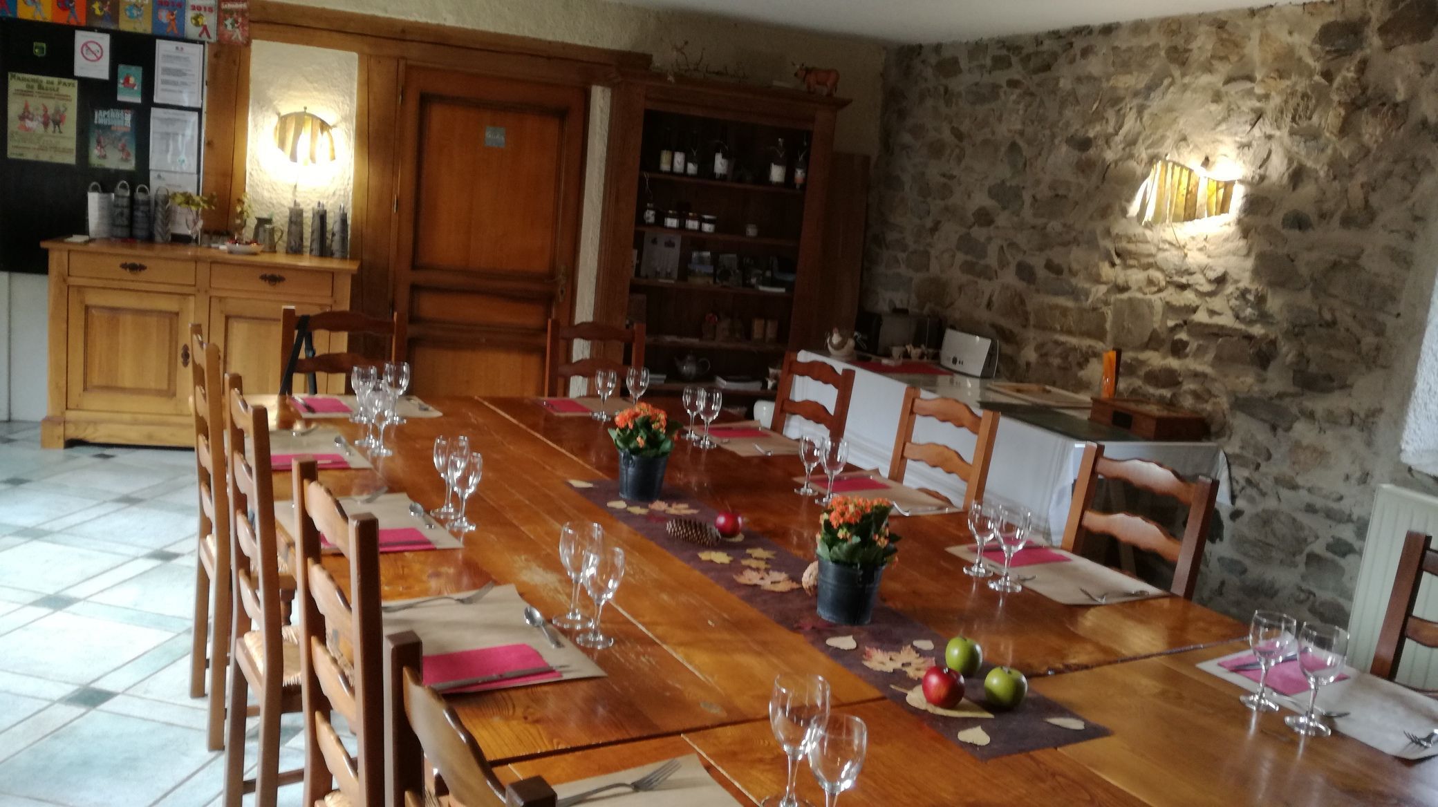 repas auberge blesle margaridou auvergne