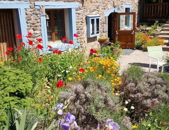 chambre d'hôte avec piscine en auvergne